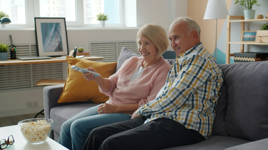 group of elderly friends smiling